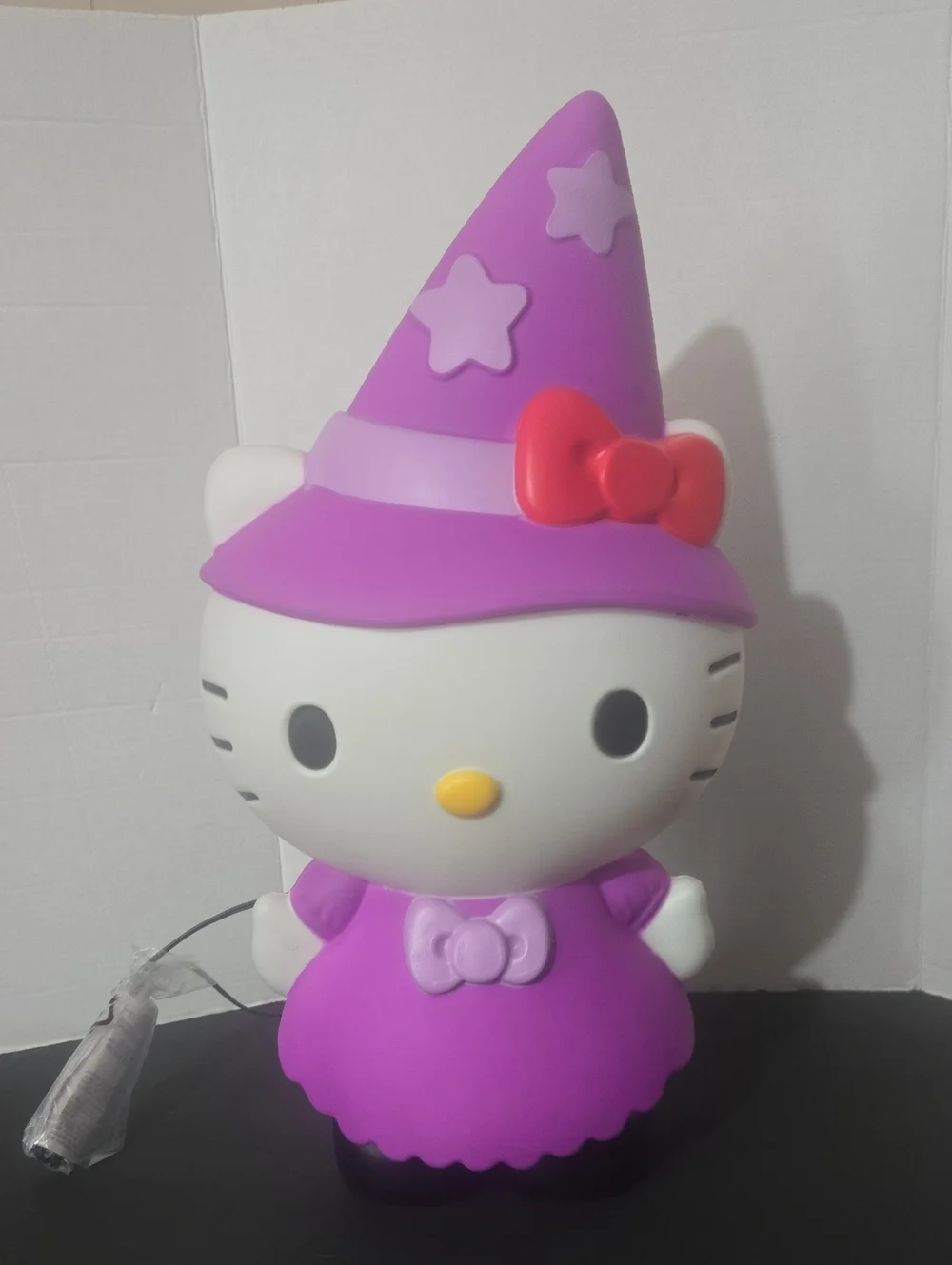 Hello Kitty Blow Mold Witch Halloween Lighted Yard Decor Sculpture 22” Plug-in
